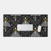 ルナガの蛾、月の相とツタのダマスクパターン デスクマット (キーボード&マウス)