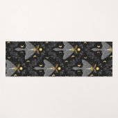 ルナガの蛾、月の相とツタのダマスクパターン ヨガマット (正面(横))