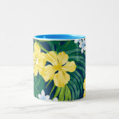 ルナハイビスカスガーデンハワイアン – イエロー&ネイビー ツートーンマグカップ (中央)