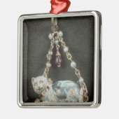 ルネサンス猫のペンダント メタルオーナメント (左)