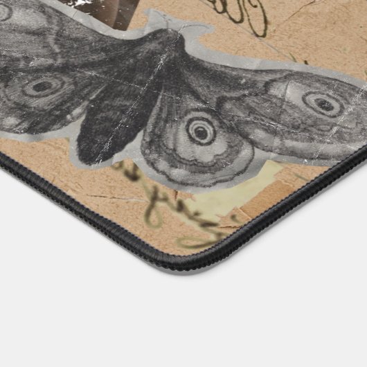 ルネッサンスかわいいコラージュの本ミックスメディア デスクマット (コーナー)