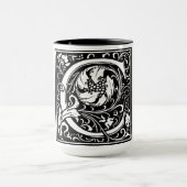 ルネッサンススタイルアルファベット文字Cオンマグカップ マグカップ (中央)