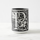 ルネッサンススタイルアルファベット文字Pオンマグカップ マグカップ (中央)