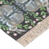 ルネッサンスタペストリーラビットフローラデコールファンシー テーブルクロス (アングル)