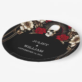 ルビーシッククラレット白ハートレッド結婚ブラック ペーパープレート (アングル)