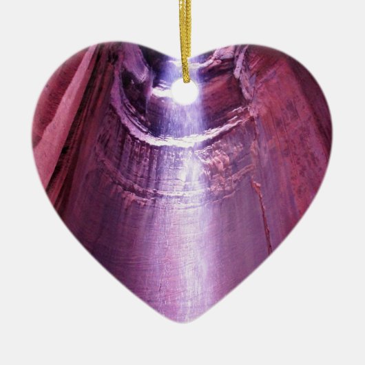 ルビー色の滝 セラミックオーナメント (正面)
