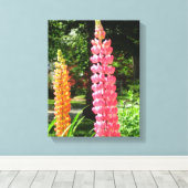 ルピネスコテージガーデン – Martha's Vineヤード キャンバスプリント (インサイチュ (ウッドフロア))