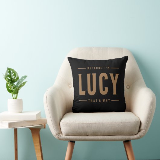 ルーシー名パーソナライズされた誕生日名ルーシー クッション (椅子)