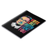 ルースの投票で送られた投票 ノートブック (左側)