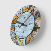 ルースティック フェイクブルーウッドフェンス 12枚の写真コラージュ ラウンド壁時計 (傾斜)