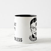 ルース・バッダー・ギンズバーグ、今は無慈悲にならなければならない ツートーンマグカップ (中央)