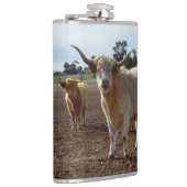 ルーズの牛：ハイランド牛の小麦ホイスト フラスク (右)