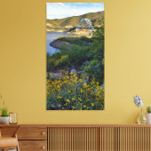 ルーズベルトレイクブリッジアリゾナ黄色のワイルドフラワー キャンバスプリント (インサイチュ (リビング))