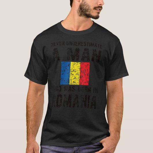 ルーツ生まれルーツルーツのルーマニア国旗 Tシャツ (正面)