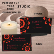 ルートグラウンドチャクラレッドマンダラヨガスタジオ