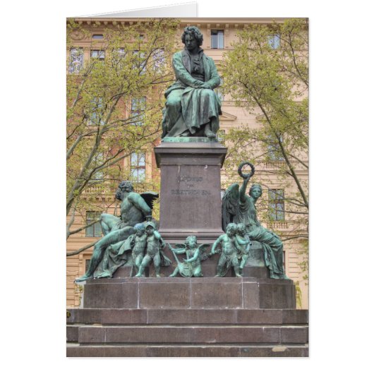 ルートヴィヒ・ヴァン・ベートーベン (正面)