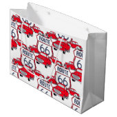 ルート66のヴィンテージの赤いトラック ラージペーパーバッグ (正面アングル)