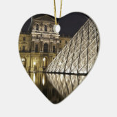 ルーバーピラミッド3 セラミックオーナメント (左)