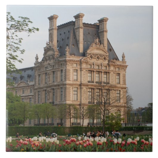 ルーバー博物館 タイル (正面)