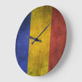 ルーマニアのヴィンテージの動揺してな旗 ラージ壁時計 (傾斜)