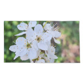 ルーマニアの春に咲く花の木 – 花の写真 枕カバー (裏面-左)
