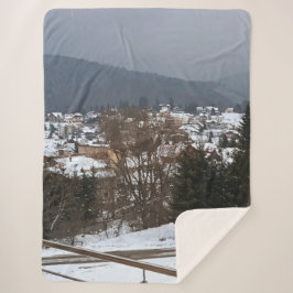 ルーマニアの田舎の風景 - 冬の村のパノラマ シェルパブランケット