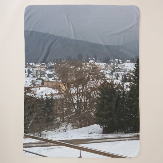 ルーマニアの田舎の風景 - 冬の村のパノラマ シェルパブランケット (正面)