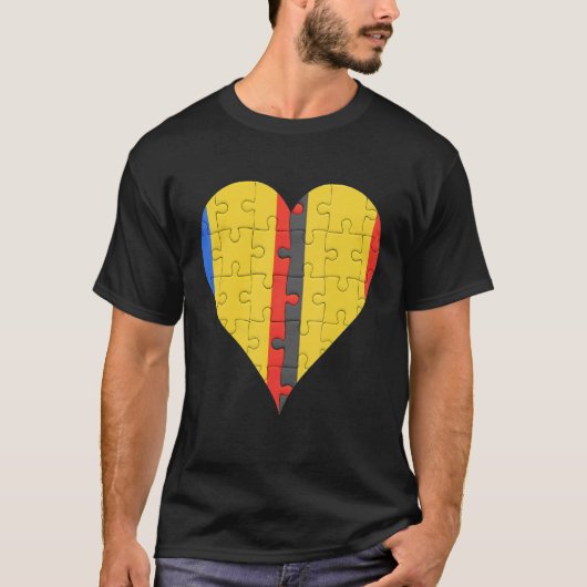 ルーマニア国旗のハート Tシャツ (正面)