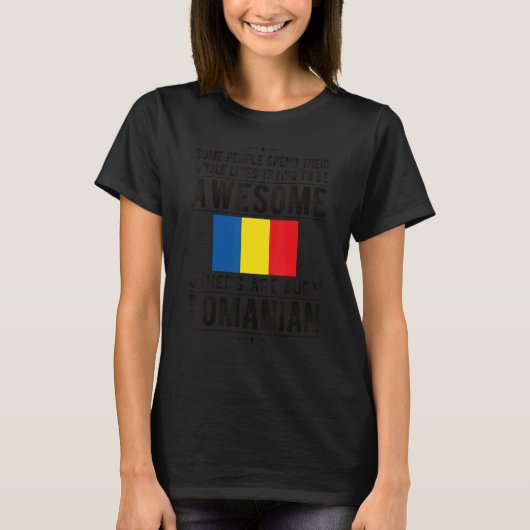 ルーマニア素晴らし国旗ルーマニアのルーツ Tシャツ (正面)