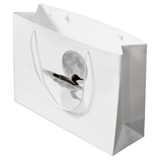 ルーンは月明かりの中で泳ぐ抱き枕 ラージペーパーバッグ (裏面アングル)