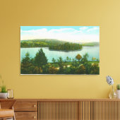 ルーンレイクとブリッセウッド島のビュー キャンバスプリント (インサイチュ (リビング))