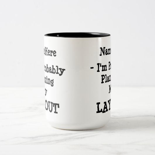 レイアウトを計画している – 名前を追加する ツートーンマグカップ (中央)