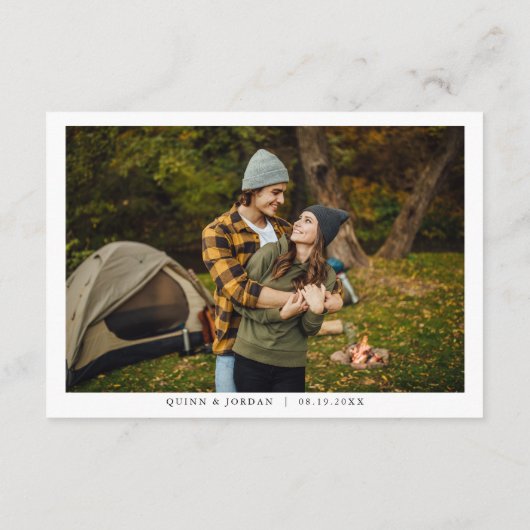 レイクサイド キャンプグラウンド | ウェディング ウィークエンドの予定 エンクロージャーカード (裏面)