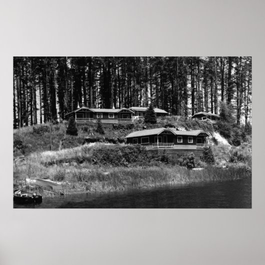 レイクタケニッチリゾートキャビンオンオレゴン海岸 ポスター (正面)