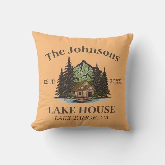 レイクハウスウッドをテーマにしたファミリー名パーソナライズされた クッション (正面)