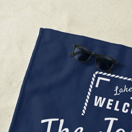 レイクハウスファミリーロゴカスタムビーチタオル | ネイビー ビーチタオル (インサイチュ)