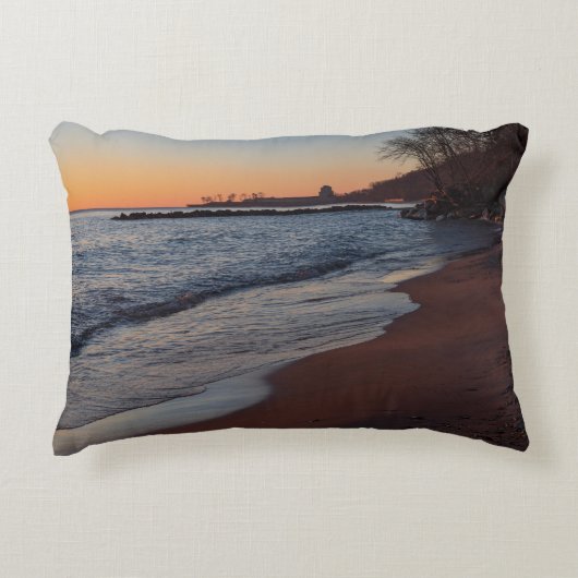 レイクミシガン北岸ミルウォーキー夜明け アクセントクッション (正面)