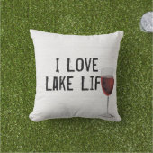 レイクライフ文字オンホワイトウォッシュウッド アウトドアクッション (芝生)