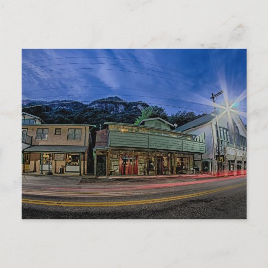 レイクルアー北キャロル近くの煙突の岩の小さな町 ポストカード (正面)