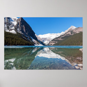 レイクルイズ湖での反射 – Banff NP,カナダ ポスター