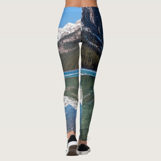 レイクルイズ湖での反射 – Banff NP,カナダ レギンス (裏面)