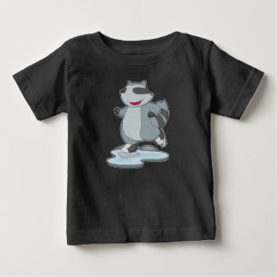 レイクーンアイススケートで滑るアイススケート ベビーTシャツ