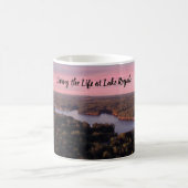 レイク・ロイヤルでの生活 コーヒーマグカップ (中央)