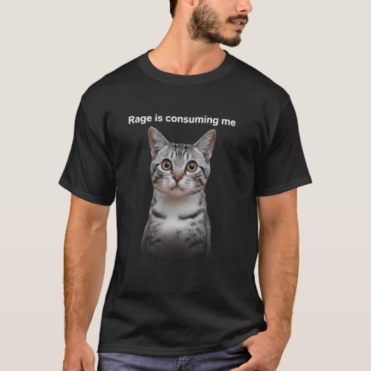 レイジが猫のおもしろいミーム怒を食べている Tシャツ (正面)