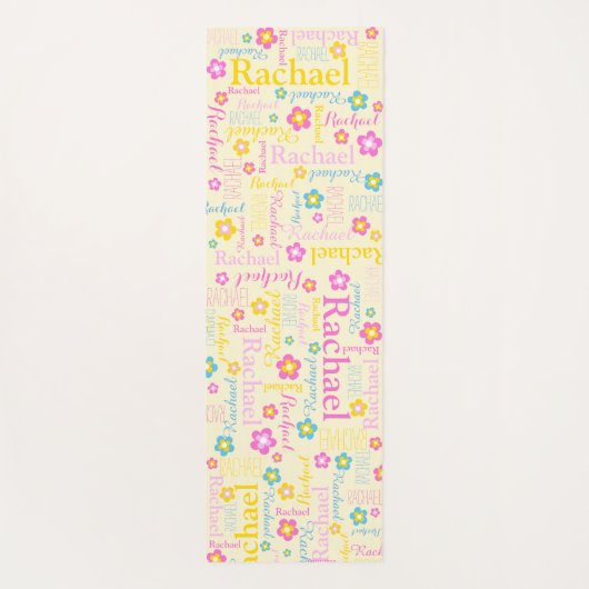 レイチェルの花の名前タイポグラフィ黄色のピンク ヨガマット (裏面)