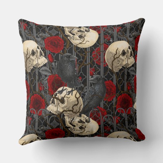 レイベンの秘密。暗くて陰気なゴシック様式のイラストレーション クッション (裏面)
