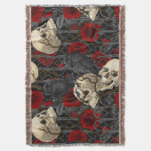 レイベンの秘密。暗くて陰気なゴシック様式のイラストレーション スローブランケット (正面縦)