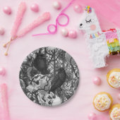 レイベンの秘密。暗くて陰気なゴシック様式のイラストレーション ペーパープレート (パーティー)