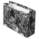 レイベンの秘密。暗くて陰気なゴシック様式のイラストレーション ラージペーパーバッグ (正面アングル)