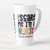 レインボおもしろいーナース感謝していタイポグラフィよ カフェラテマグ (右アングル)